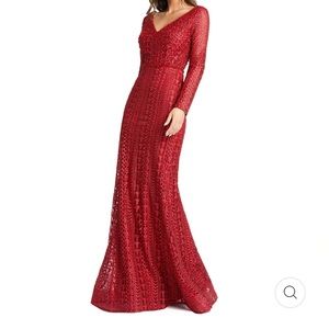 NWOT Mac Duggal red embroidered and embellished trumpet gown
